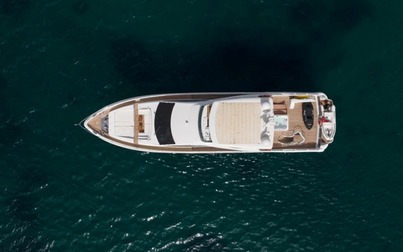 AZIMUT YACHTS 95 KOUKLES