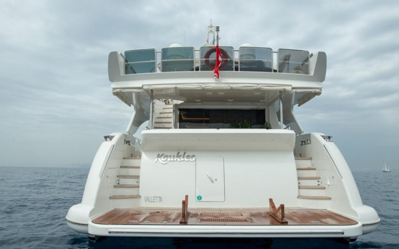 AZIMUT YACHTS 95 KOUKLES
