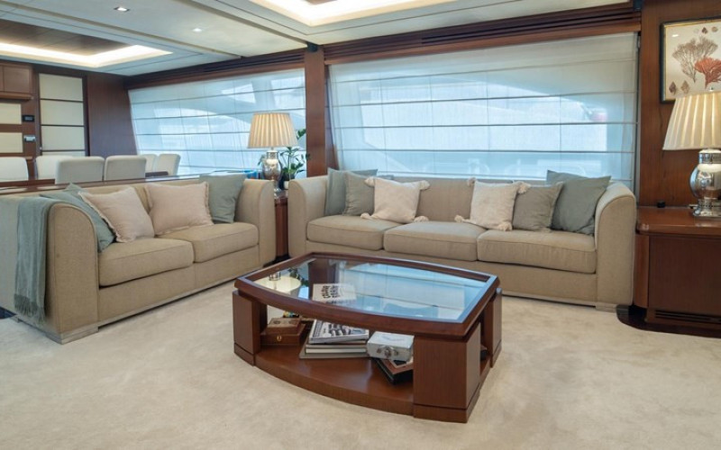 AZIMUT YACHTS 95 KOUKLES