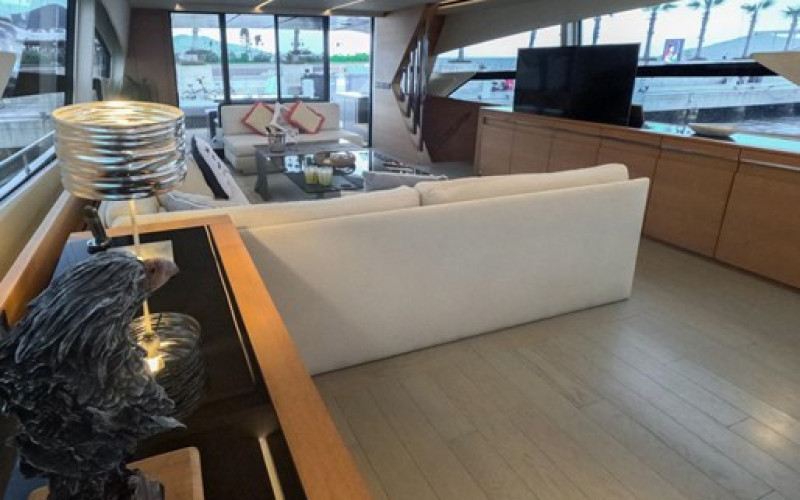 PERSHING Pershing 92 HONEY BADGER