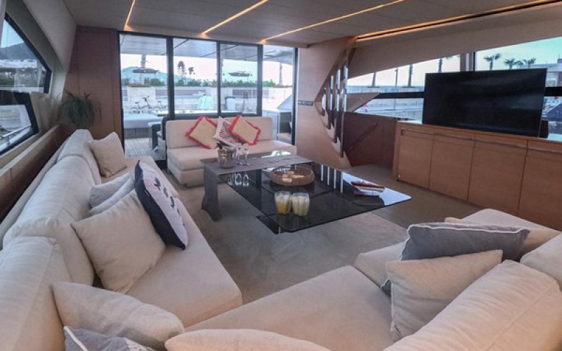 PERSHING Pershing 92 HONEY BADGER