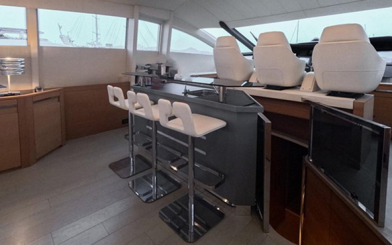 PERSHING Pershing 92 HONEY BADGER