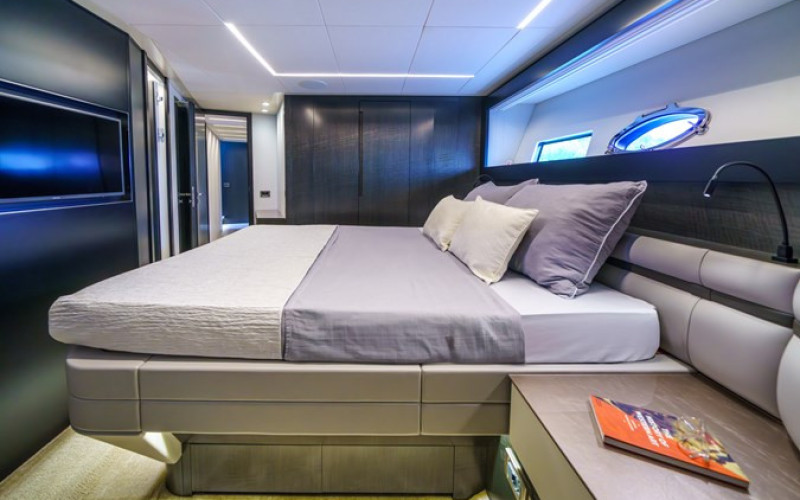 PERSHING Pershing 9X MAVIS