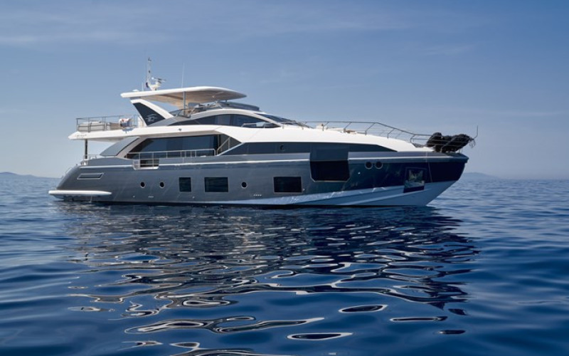 AZIMUT YACHTS Azimut Grande 27M ALUMINIA TOO