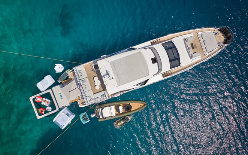AZIMUT YACHTS Azimut Grande 27M ALUMINIA TOO