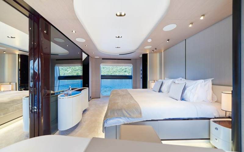 AZIMUT YACHTS Azimut Grande 27M ALUMINIA TOO