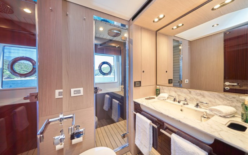 AZIMUT YACHTS Azimut Grande 27M ALUMINIA TOO