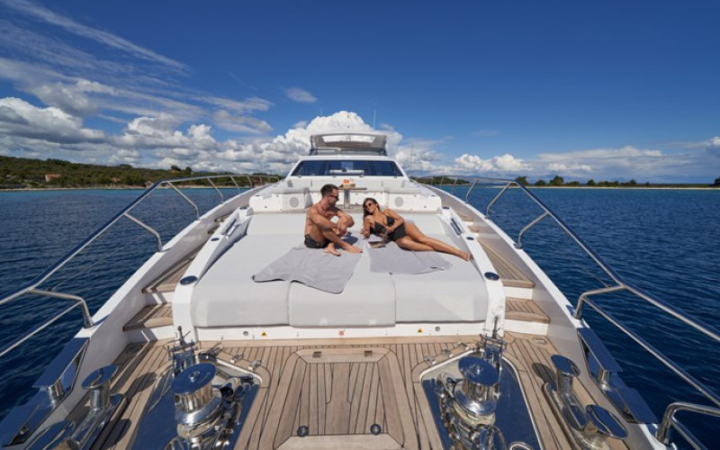 AZIMUT YACHTS Azimut Grande 27M ALUMINIA TOO