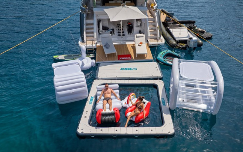 AZIMUT YACHTS Azimut Grande 27M ALUMINIA TOO