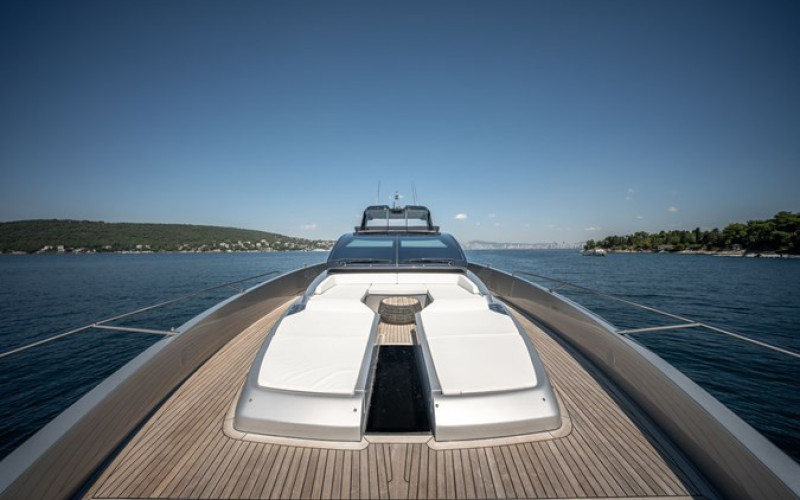CANTIERI RIVA SPA 82' DIVA CREA