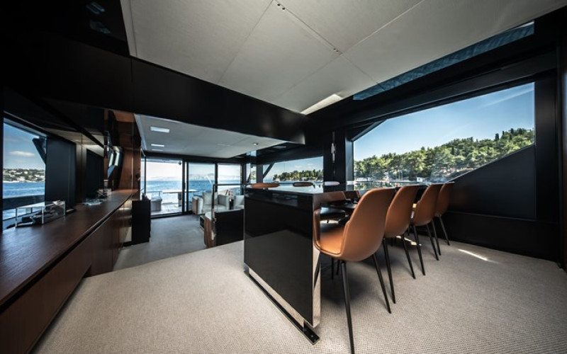 CANTIERI RIVA SPA 82' DIVA CREA