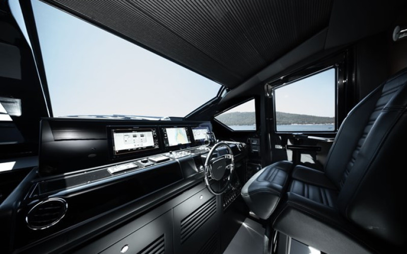 CANTIERI RIVA SPA 82' DIVA CREA