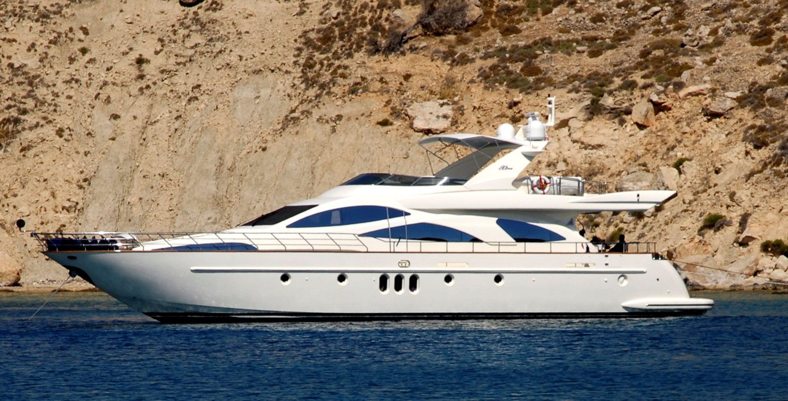 AZIMUT YACHTS 80 FREE SPIRIT
