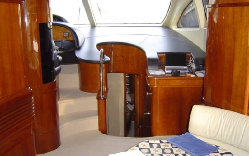 AZIMUT YACHTS 80 FREE SPIRIT
