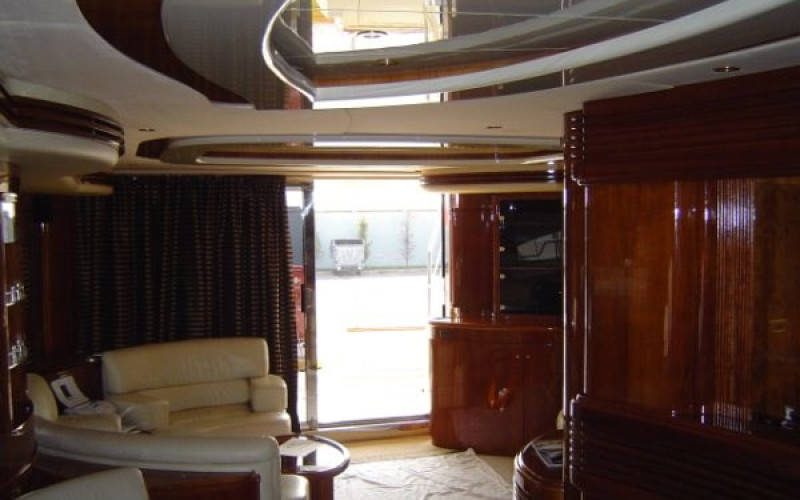 AZIMUT YACHTS 80 FREE SPIRIT