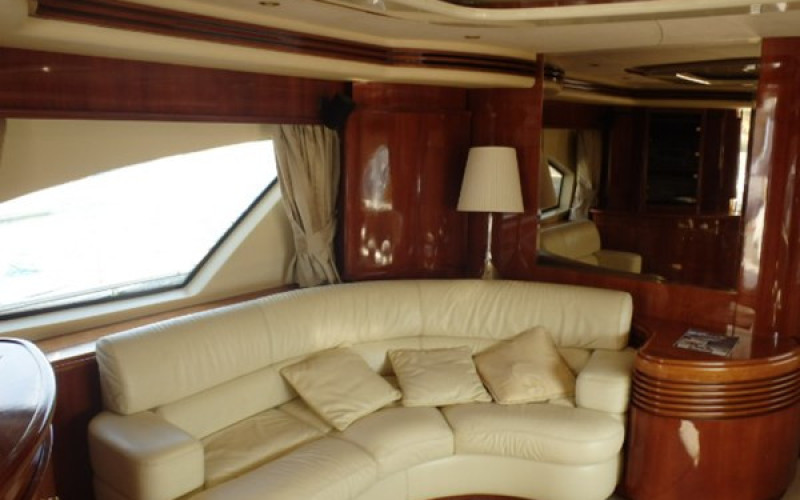 AZIMUT YACHTS 80 FREE SPIRIT