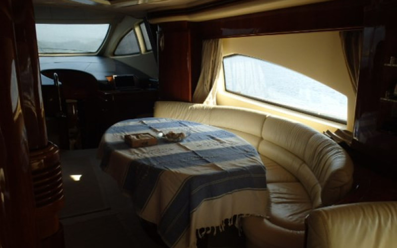 AZIMUT YACHTS 80 FREE SPIRIT