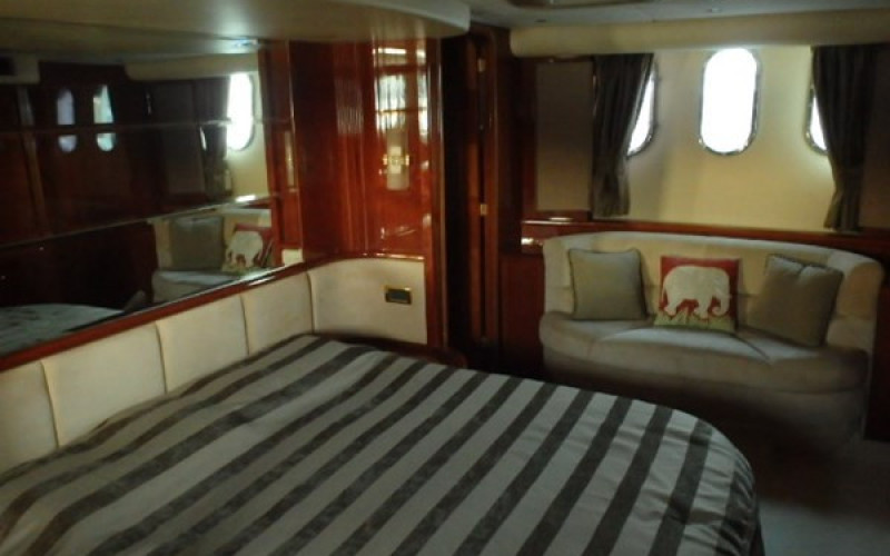AZIMUT YACHTS 80 FREE SPIRIT