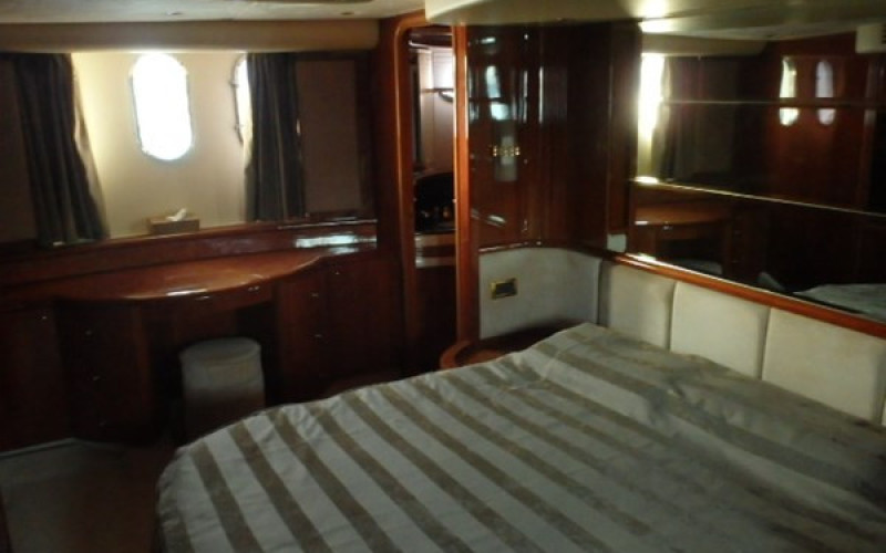 AZIMUT YACHTS 80 FREE SPIRIT