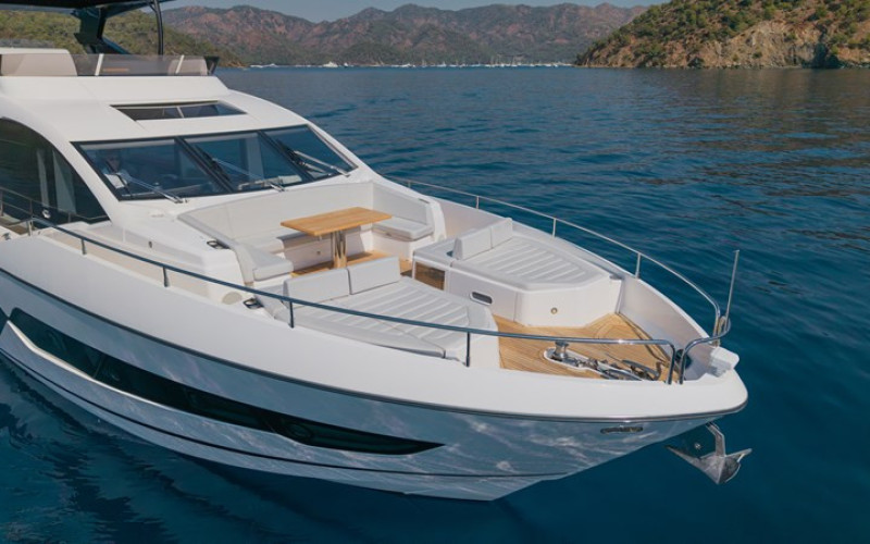 SUNSEEKER 76 YACHT NAAMA