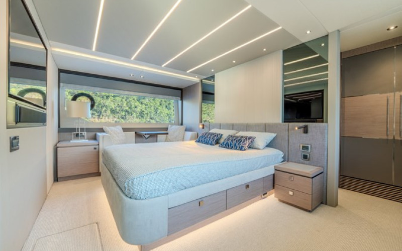 SUNSEEKER 76 YACHT NAAMA