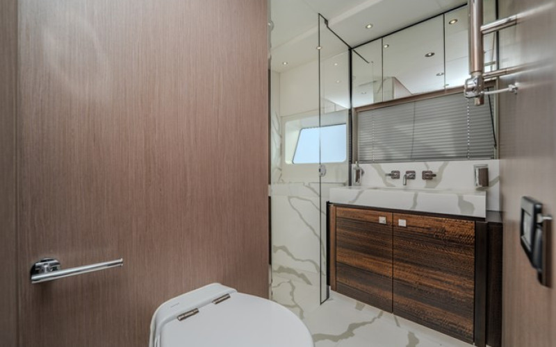 SUNSEEKER 76 YACHT NAAMA