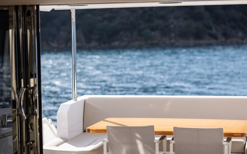 AZIMUT YACHTS AZ FLY 66