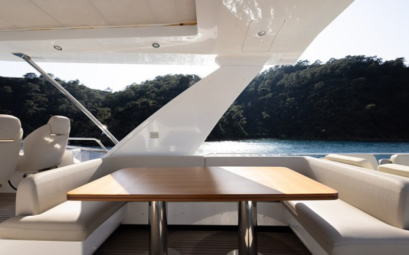 AZIMUT YACHTS AZ FLY 66