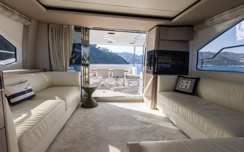 AZIMUT YACHTS AZ FLY 66