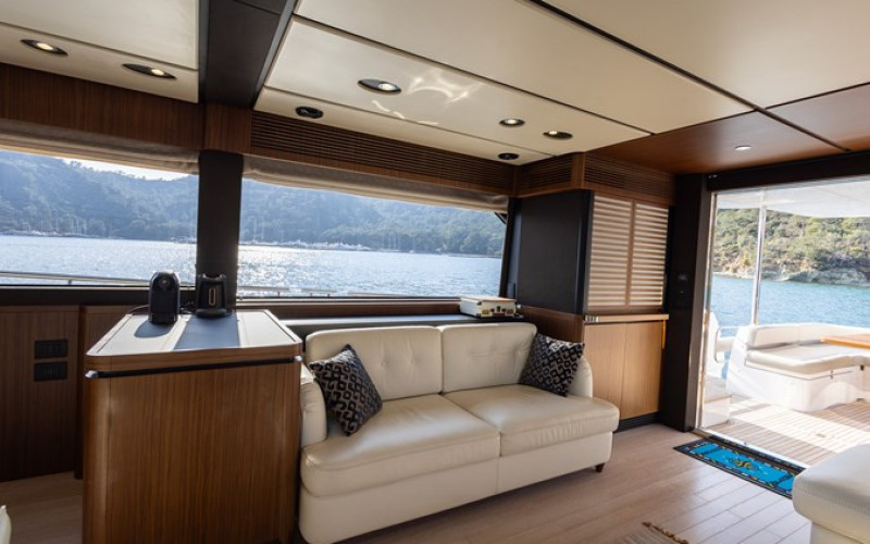 AZIMUT YACHTS AZ MAGELLANO 66