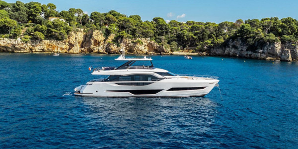 FERRETTI YACHTS AURORE