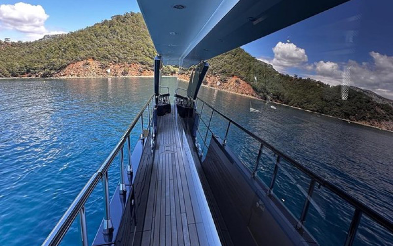 AZIMUT YACHTS GRANDE 27 ALEX10