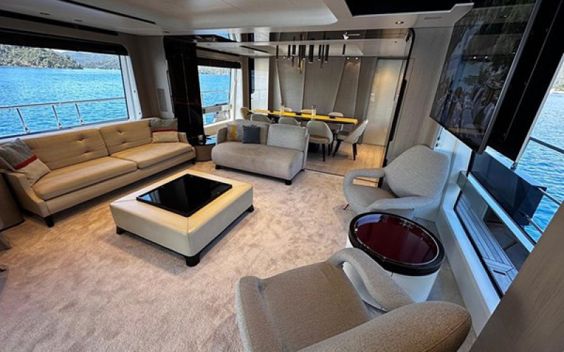 AZIMUT YACHTS GRANDE 27 ALEX10