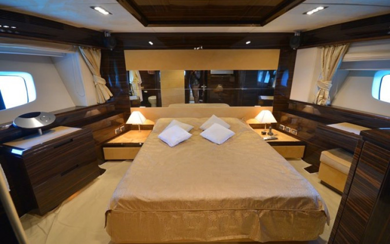 AZIMUT YACHTS JULIA S