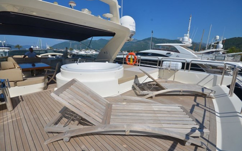 AZIMUT YACHTS JULIA S