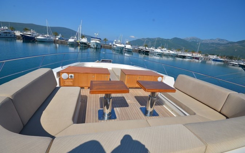 AZIMUT YACHTS JULIA S