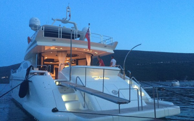 AZIMUT YACHTS JULIA S
