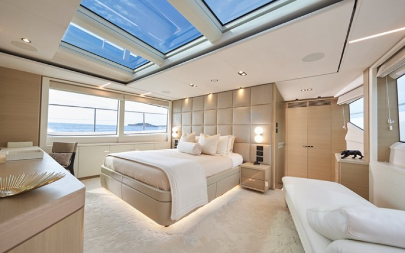 PRINCESS YACHTS Princess 30M PRINCESS 30M - NADIRA
