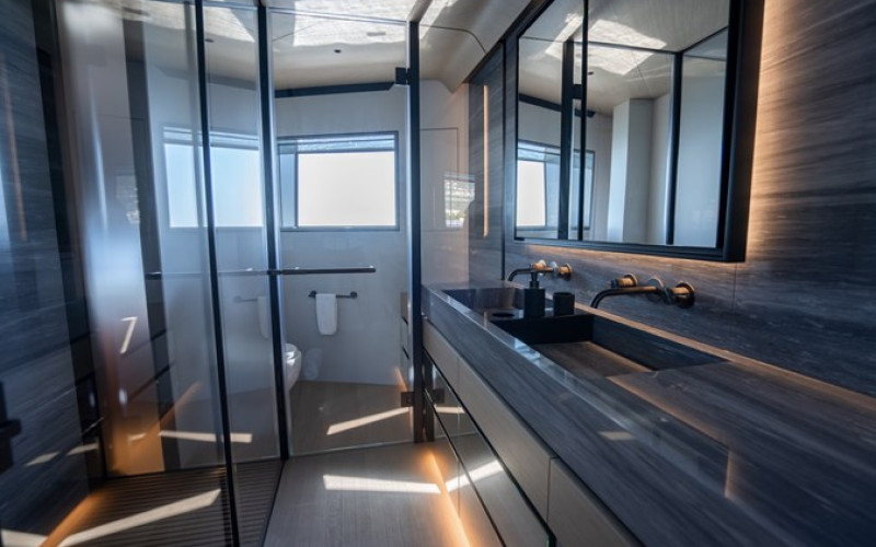 AZIMUT YACHTS GRANDE 30M COME TOGETHER