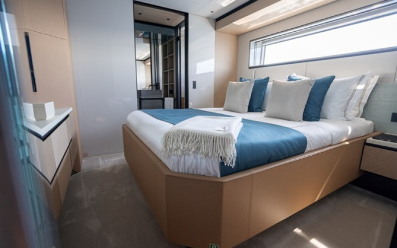 AZIMUT YACHTS GRANDE 30M COME TOGETHER