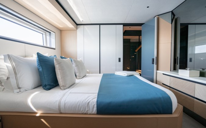AZIMUT YACHTS GRANDE 30M COME TOGETHER