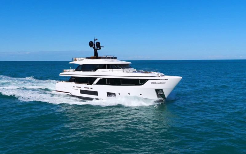 CUSTOM LINE Navetta 30 SOLE