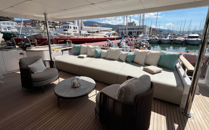 CUSTOM LINE Navetta 30 SOLE