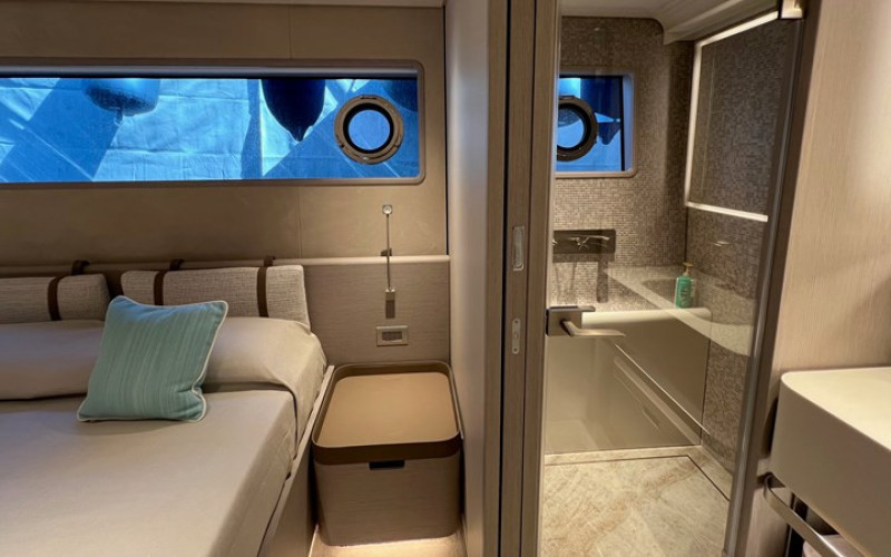 CUSTOM LINE Navetta 30 SOLE