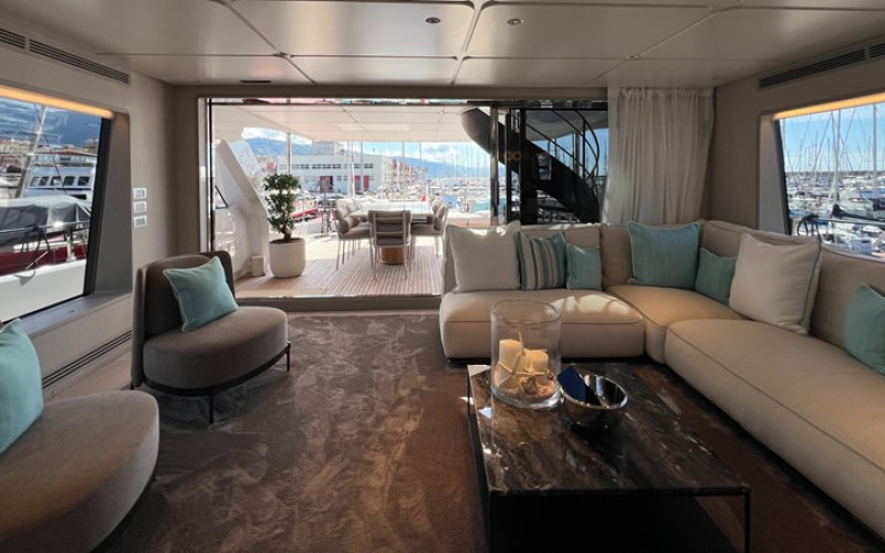 CUSTOM LINE Navetta 30 SOLE