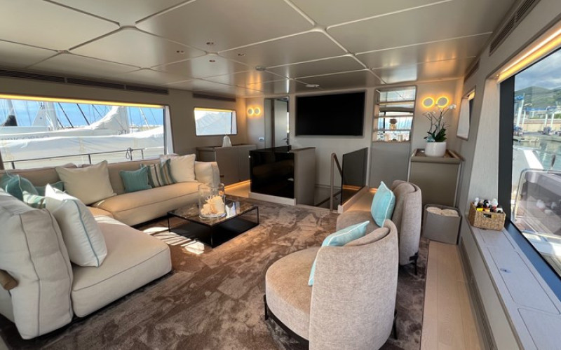 CUSTOM LINE Navetta 30 SOLE