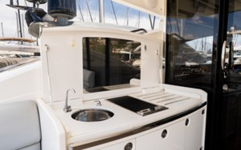 PRINCESS YACHTS V70 PRINCESS V70