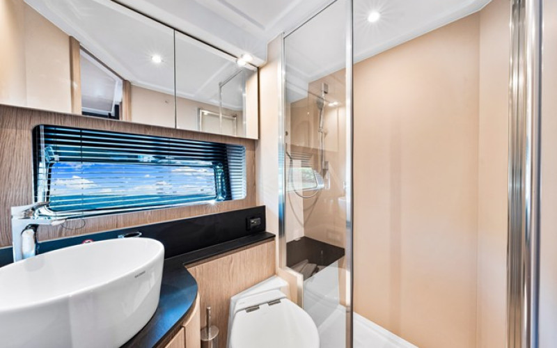 AZIMUT YACHTS ATLANTIS 45 AZIMUT ATLANTIS 45