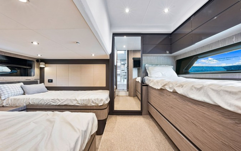 AZIMUT YACHTS ATLANTIS 45 AZIMUT ATLANTIS 45