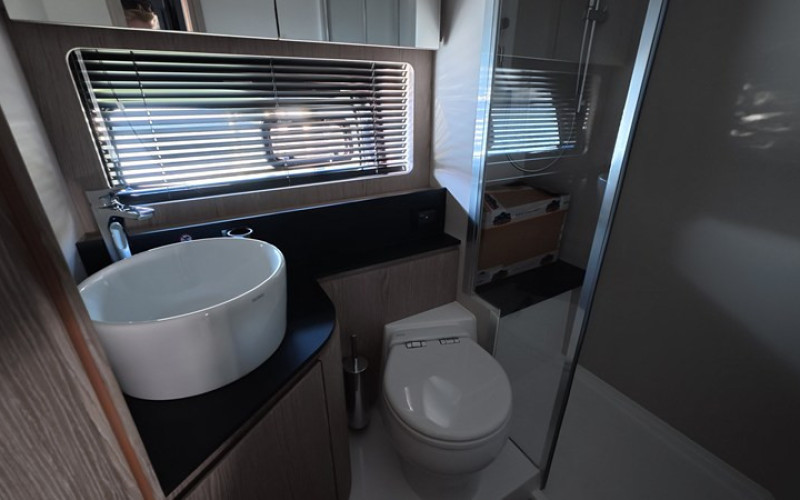 AZIMUT YACHTS ATLANTIS 45 AZIMUT ATLANTIS 45